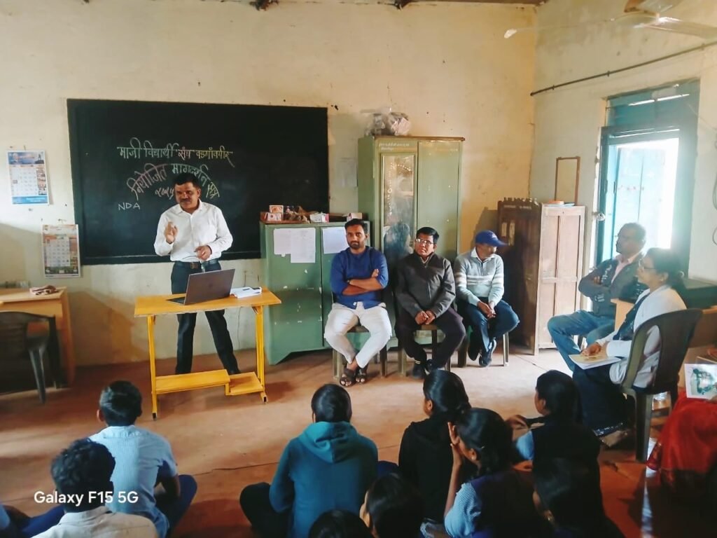 आत्मविश्वास, प्रामाणिक प्रयत्न, निश्चित ध्येय असल्यास यश निश्चित - लेफ्टनंट तुळशीराम देवराम आदक img 20260121 wa0164