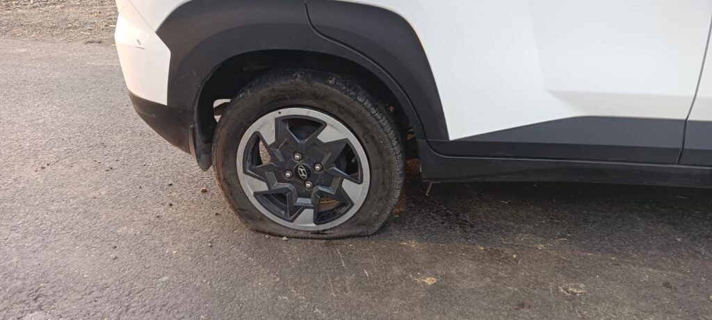 त्याचं नशीब बलवत्तर;अपघातात एअर बॅग उघडल्या म्हणून वाचले दोघांचे जीव, आंबेगाव तालुक्यातील जारकरवाडीच्या वैदवाडी हद्दीत घडली दुर्घटना !! img 20260219 wa0434