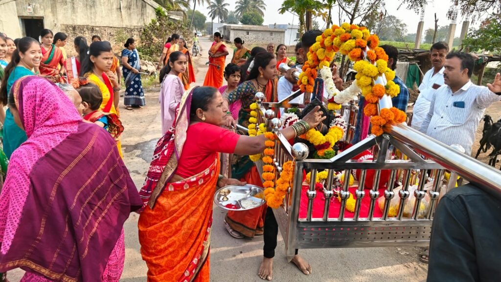 ढोबळेवाडी (जारकरवाडी) जिल्हा परिषद प्राथमिक शाळेत अभिनव पद्धतीने साजरा झाला शिवजयंती उत्सव सोहळा !! img 20260219 wa0565