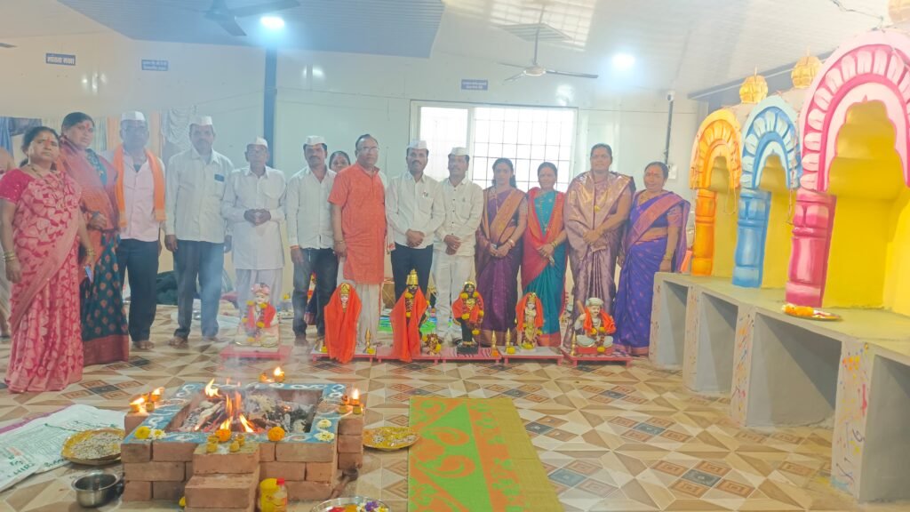 आळंदीत मुक्तादेवी धर्मशाळेत मूर्तींची प्राणप्रतिष्ठापना झाली संपन्न !! img 20260221 wa0486