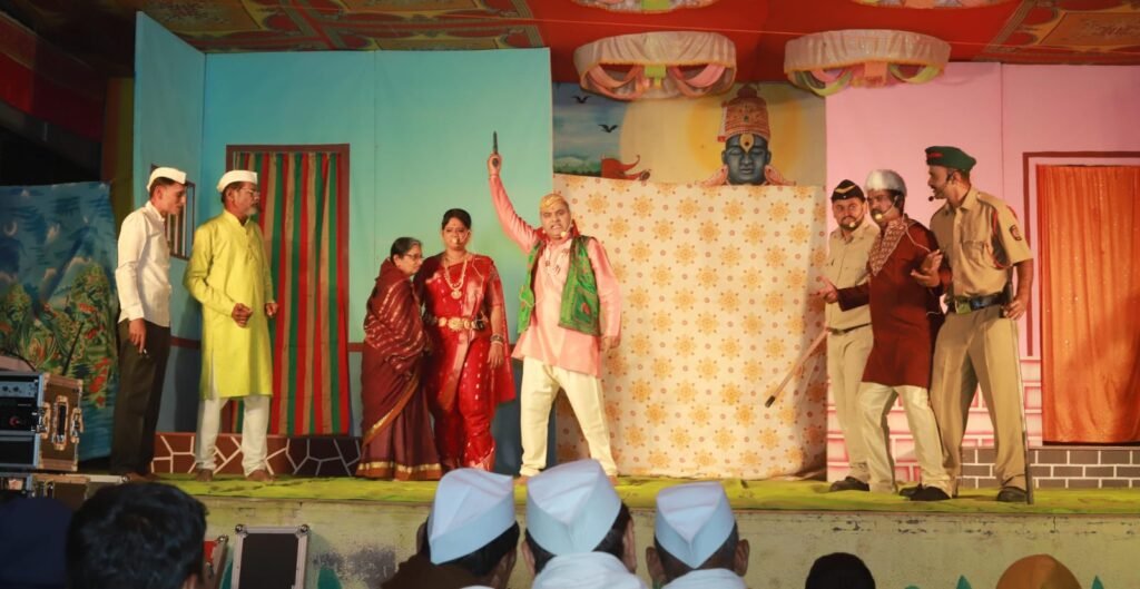 आंबेगाव तालुक्यातील काठापूर बुद्रुक गावातील तरुणांनी जपली ७० वर्षांची नाट्य परंपरा!! img 20260224 wa0347