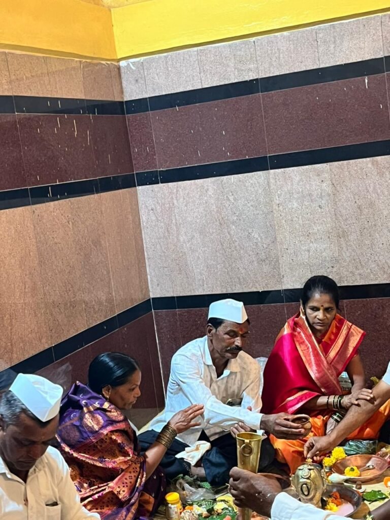 धामणीत खंडोबाला फुलांची आरास व पारंपारिक श्रीखंड पुजा संपन्न !! img 20260303 wa0327