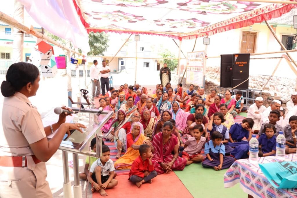 चिमण्या वाचवा, निसर्ग टिकवा! पहाडदरा येथे 'टीव्हीएस कंपनीच्या श्रीनिवासन सर्व्हिसेस ट्रस्ट'तर्फे जागतिक चिमणी दिन साजरा !! img 20260320 wa0691