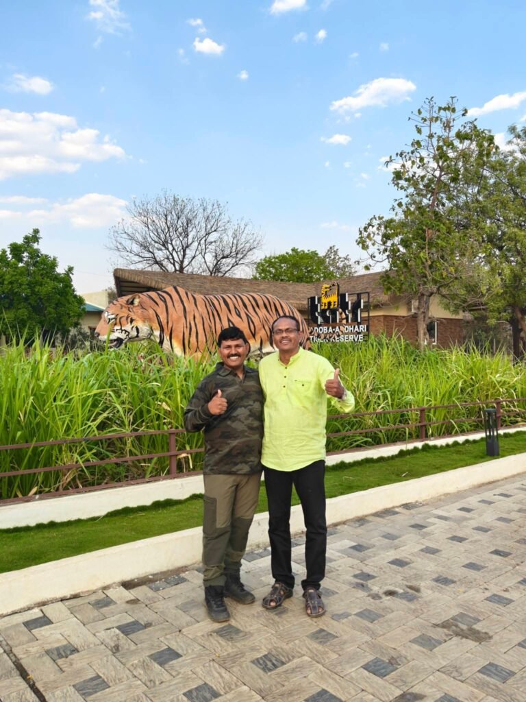 बर्डमॅन सुमेध वाघमारे - पक्ष्यांसाठी जगणारा एक संवेदनशील माणूस !! fb img 1775616055182