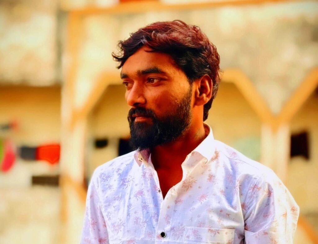 धक्कादायक - धामणी (ता.आंबेगाव) येथील तरुणावर बिबट्याचा हल्ला !! img 20260403 wa0443