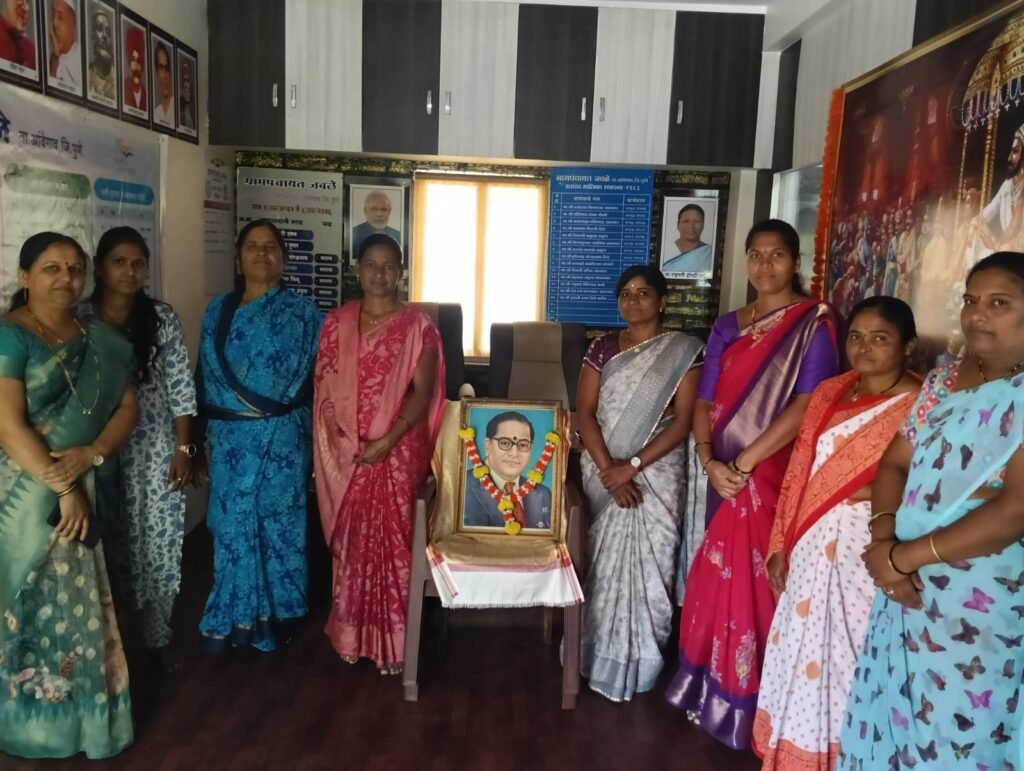 ग्रामपंचायत जवळे येथे डॉ. बाबासाहेब आंबेडकर जयंती उत्साहात साजरी !! img 20260414 wa0402