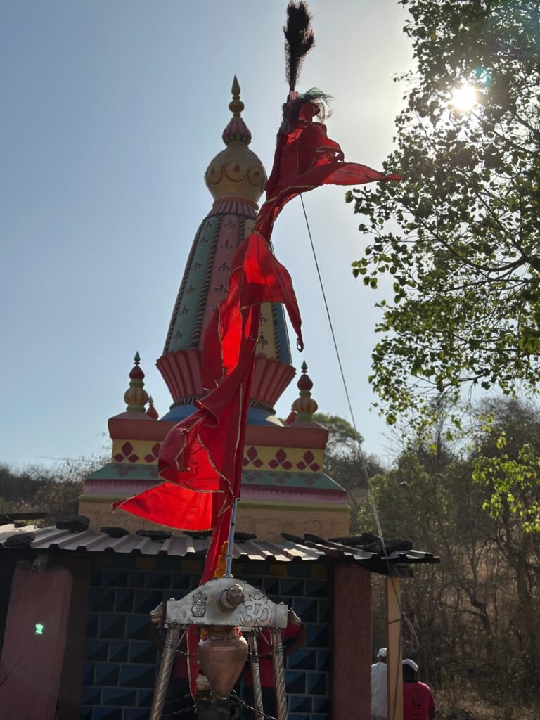 श्री शिखर शिंगणापूर कावड यात्रेची त्रयोदशीला झाली सांगता; त्रीलिंगी वनदेव महादेव मंदिर शिरदाळे येथे प्रदक्षिणा घेऊन केली जाते यात्रेची सांगता !! img 20260416 wa0121