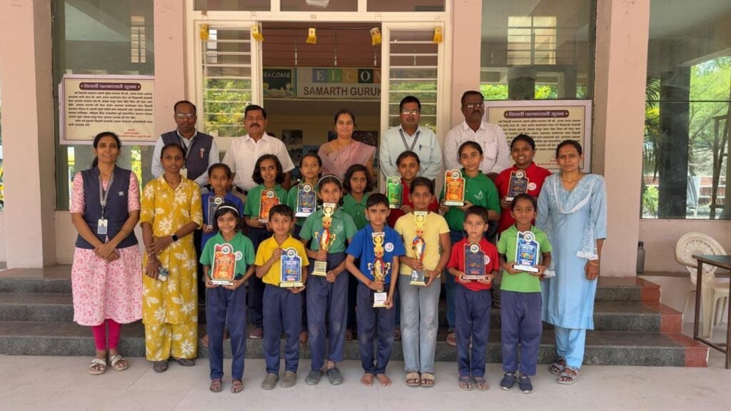 समर्थ गुरुकुलच्या विद्यार्थ्यांचे नॅशनल अबॅकस स्पर्धेत दैदिप्यमान यश!! 1009479416
