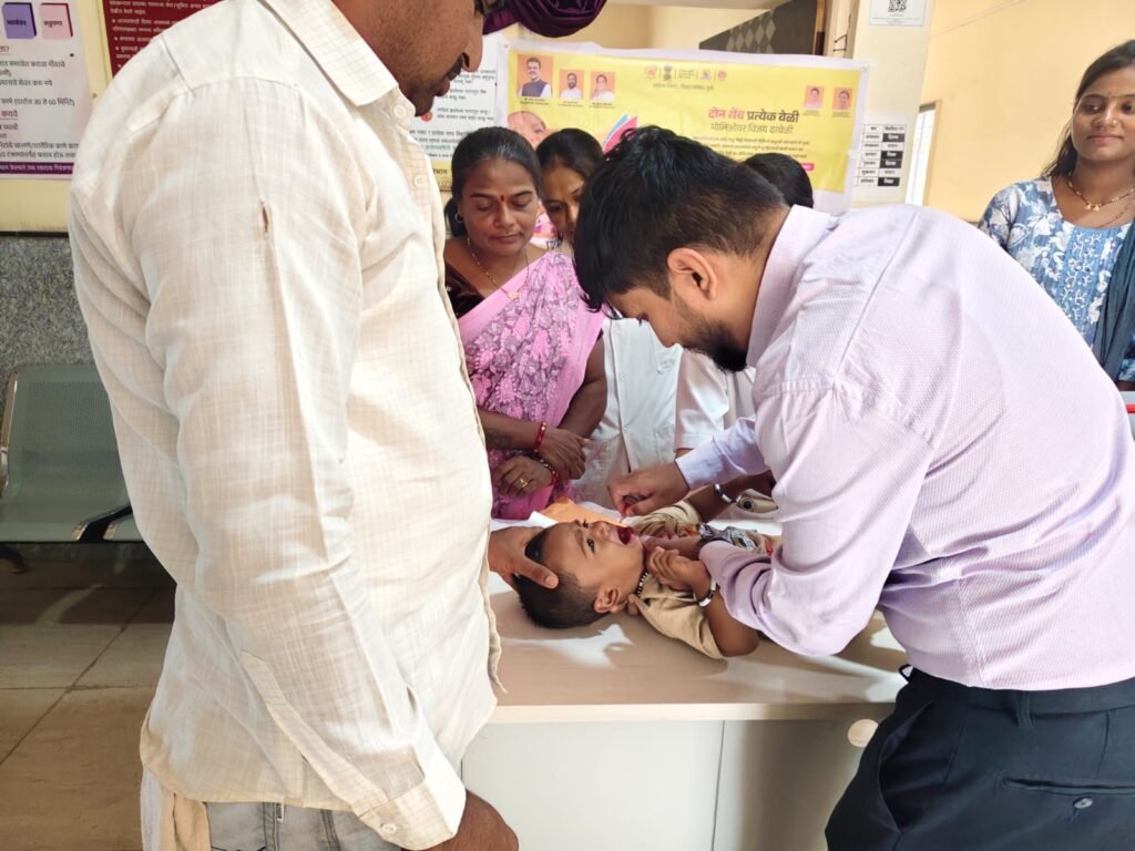 शिंगवेत (पारगाव ) येथे पोलिओ लसीकरण उत्साहात !! 1009975640