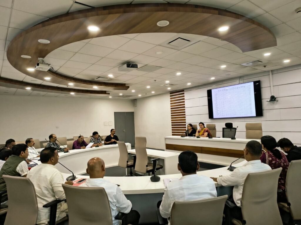विशेष सखोल पुनरीक्षण कार्यक्रमासाठी राजकीय पक्षांनी निष्ठापूर्वक सहकार्य करावे- उपजिल्हा निवडणूक अधिकारी मीनल कळसकर 1010108846