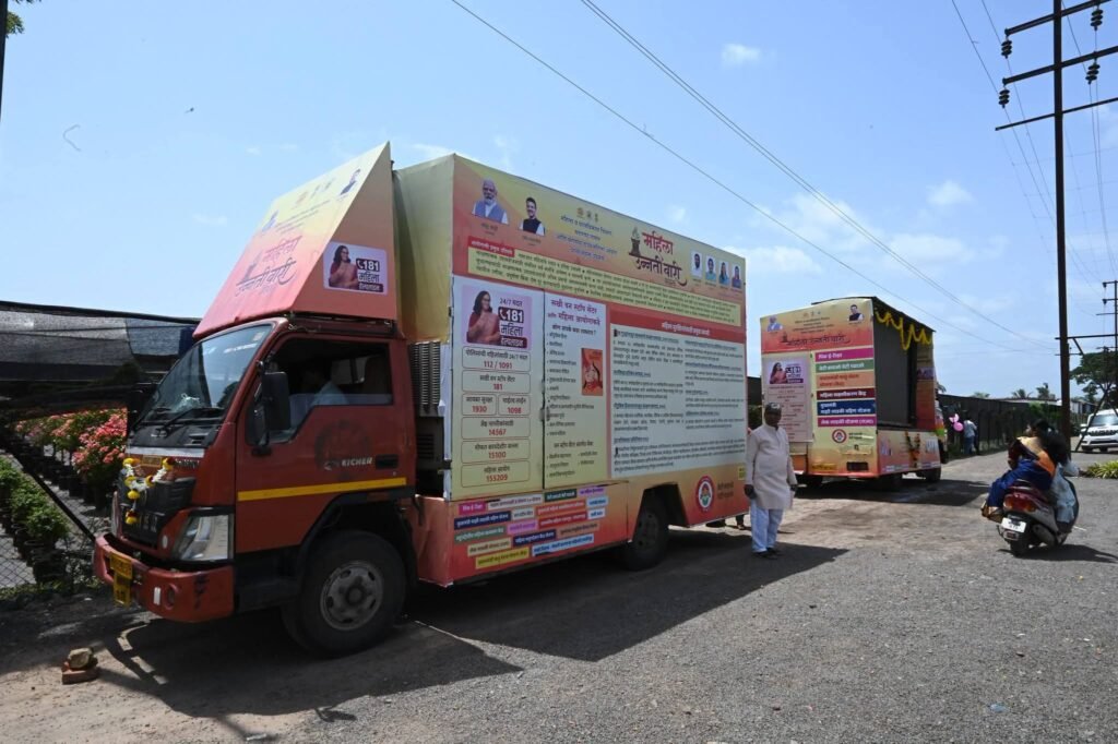 महिला उन्नती वारी" उपक्रमाचा अधिकाधिक महिलांनी लाभ घ्यावा- महिला व बालविकास मंत्री आदिती तटकरे 1010156673