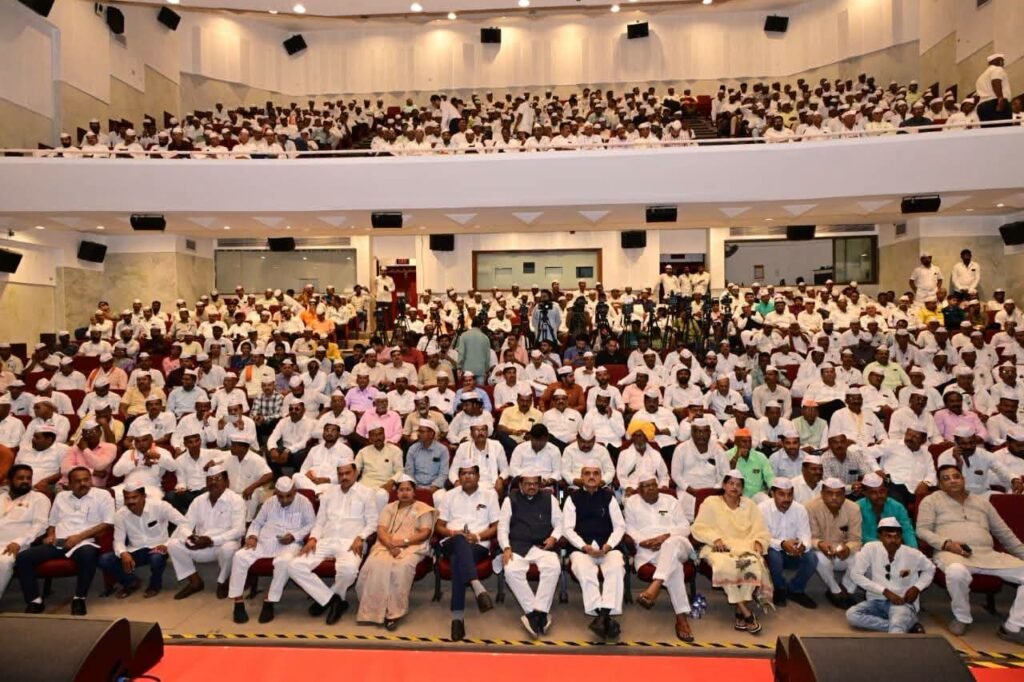 शेतकऱ्यांची ४८ हजार कोटी रुपयांची वीज बिल थकबाकी माफ करणार- मुख्यमंत्री देवेंद्र फडणवीस 1010199708