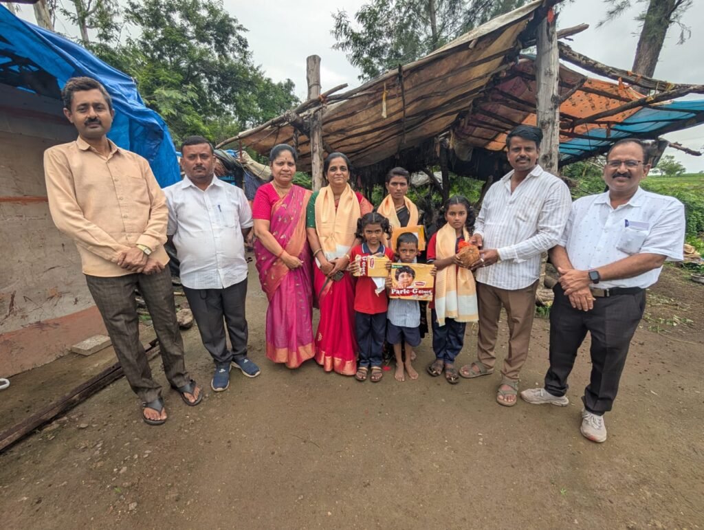 चांडोलीतील सुवर्णा आव्हाडची शैक्षणिक भरारी; शिष्यवृत्ती परीक्षेत जिल्ह्यात ११ वा क्रमांक !! 1010556884
