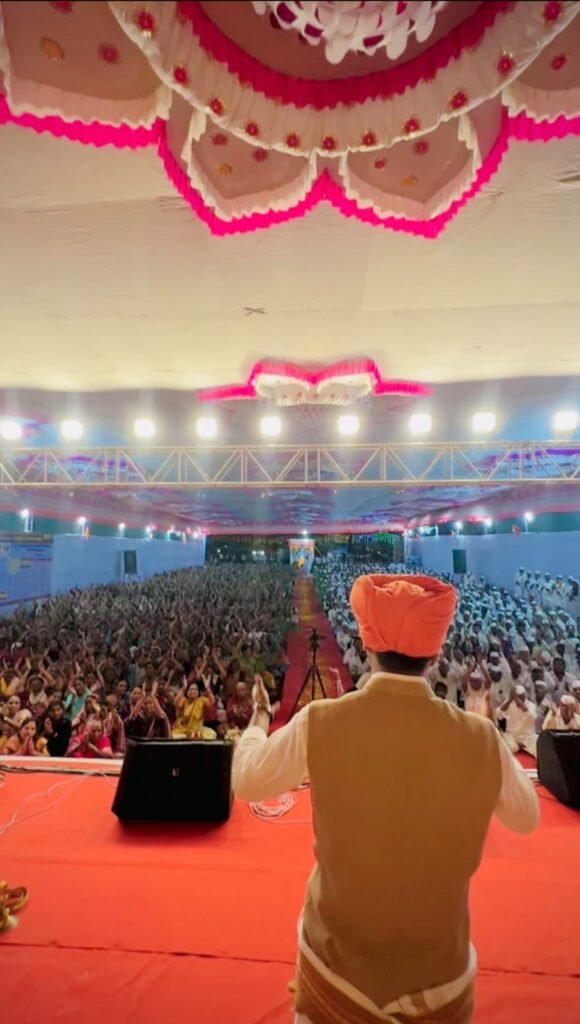धामणी झाली अयोध्या नगरी ;अखंड हरिनाम सप्ताह शताब्दी सोहळ्यात सोपान महाराज सानप यांची कीर्तनरूपी सेवा संपन्न !! 1010766177