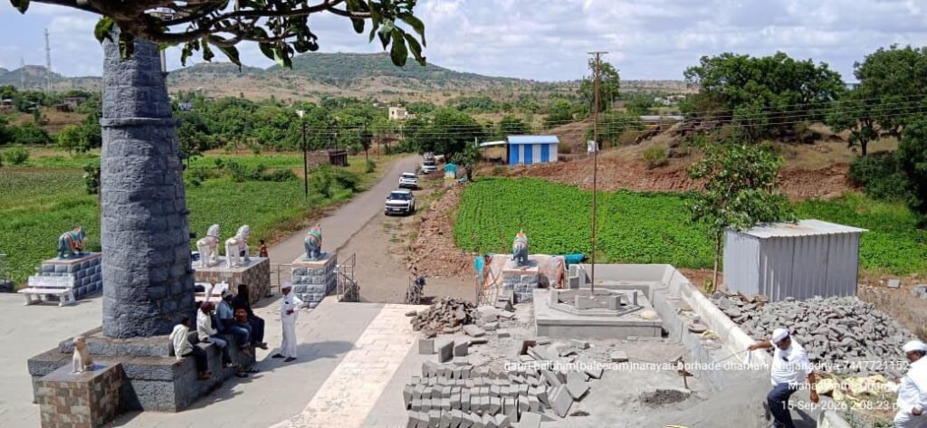 धामणी खंडोबाच्या दीपमाळ बांधकामासाठी सोनेवाडी ग्रामस्थांची १ लाख १९ हजारांची देणगी !! 1010968299