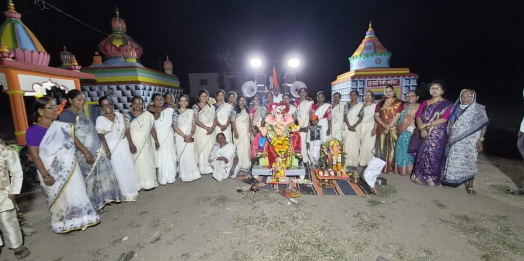 ढोल-ताशांच्या निनादात आंबेगाव तालुक्यात गणरायाला भावपूर्ण निरोप !! 1011083945