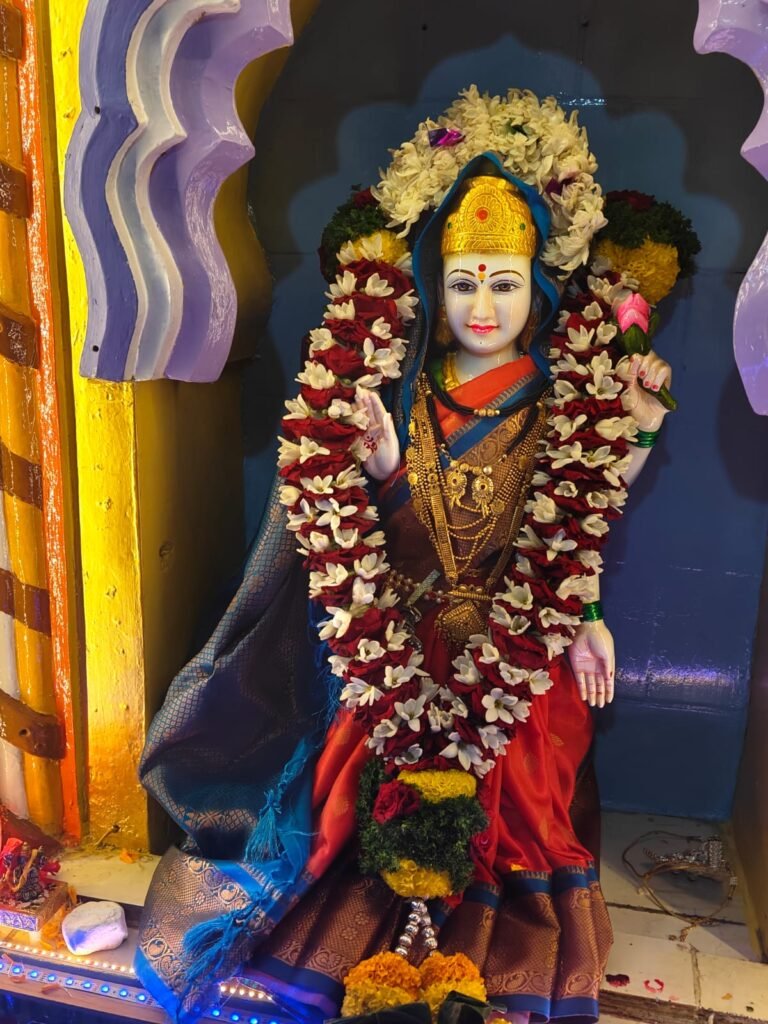 धार्मिक परंपरा आणि सांस्कृतिक वारसा जपणाऱ्या जारकरवाडीत शारदीय नवरात्र महोत्सवाला उत्साहात प्रारंभ !! 1011270786
