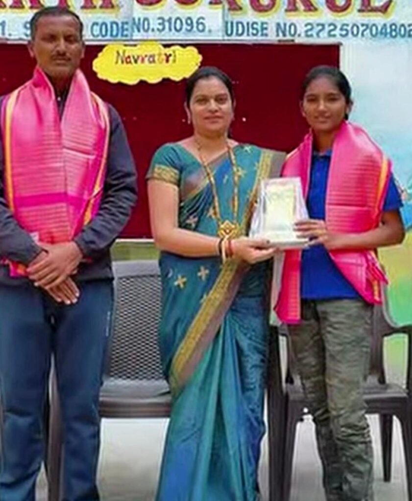 समर्थ ज्युनिअर कॉलेजच्या इशिता काकडेची राज्यस्तरीय रायफल शूटिंग स्पर्धेत बाजी ; ओपन साईट रायफल शूटिंगमध्ये प्रथम क्रमांक; राष्ट्रीय स्तरावरील स्पर्धेसाठी निवड !! 1011491331